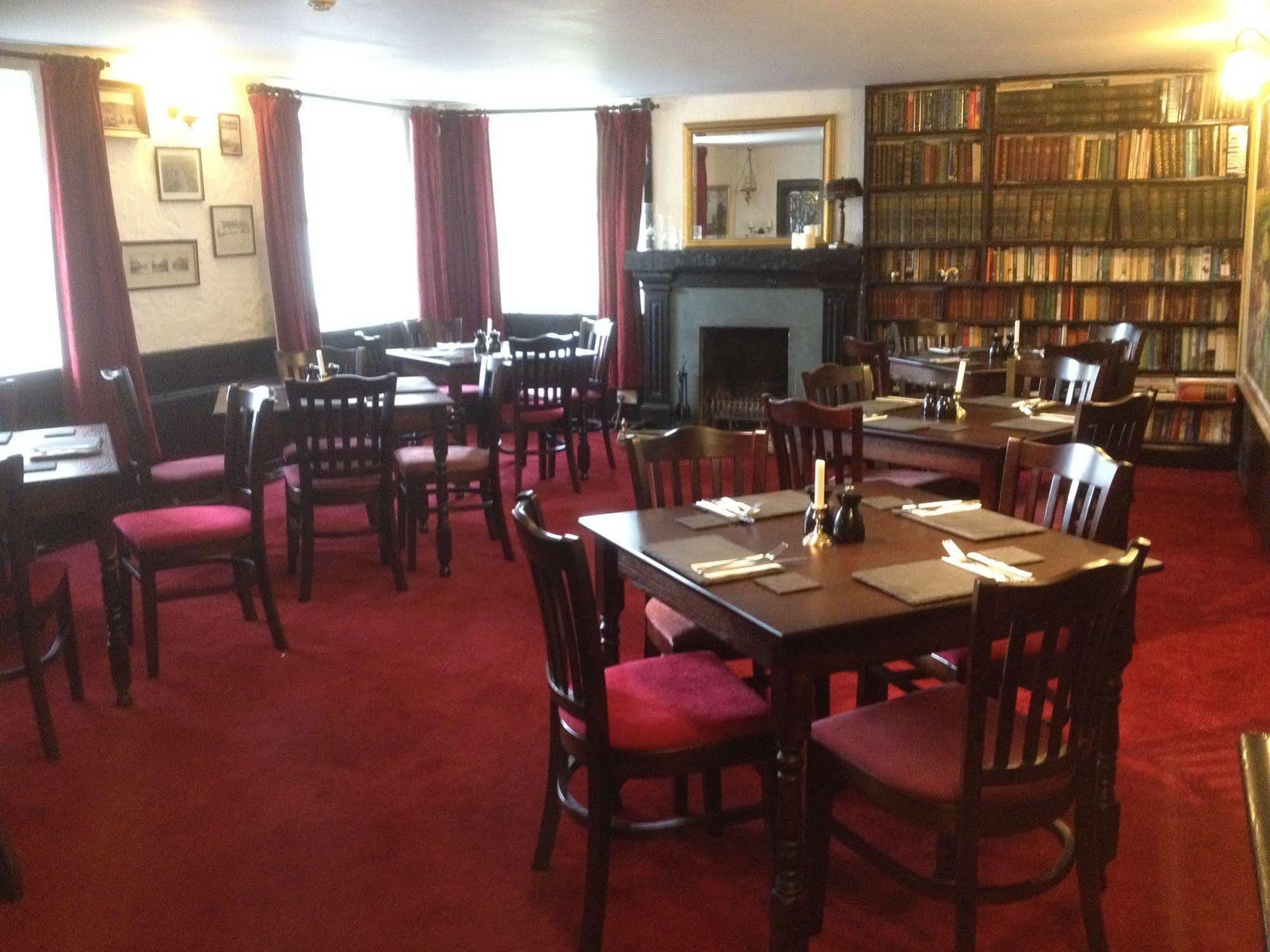 The Allan Ramsay Hotel Carlops Екстериор снимка